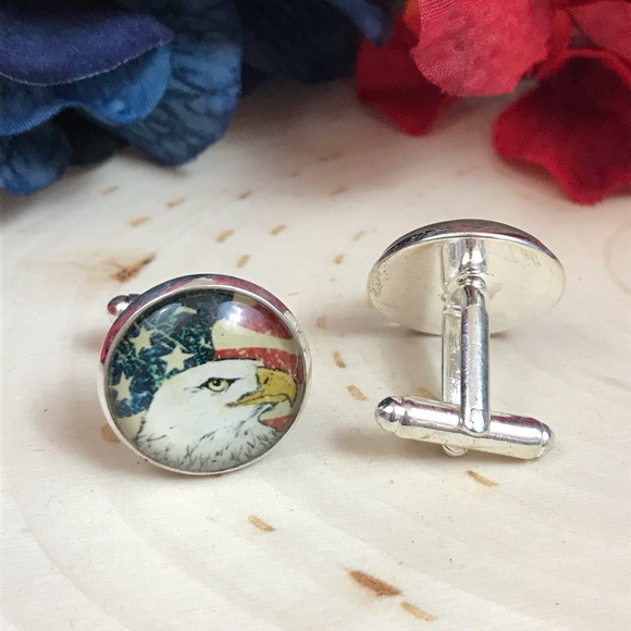 Patriotic American Eagle & U.S.A. Flag Cufflinks - Picture 4 of 7